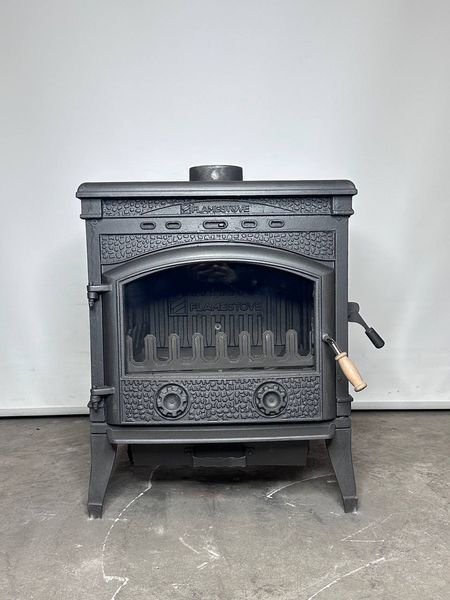Чавунна піч-камін Flame Stove Sirius Midi з бічними дверцятами Flame Stove Sirius Midi  фото
